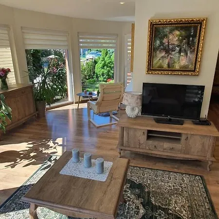 Sarlotos Apartamentai * Klaipeda