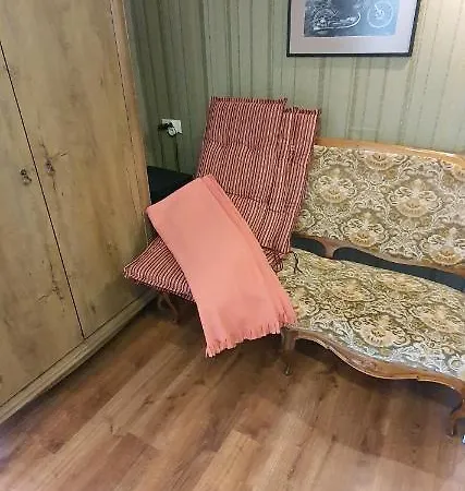 Sarlotos Apartamentai Apartman